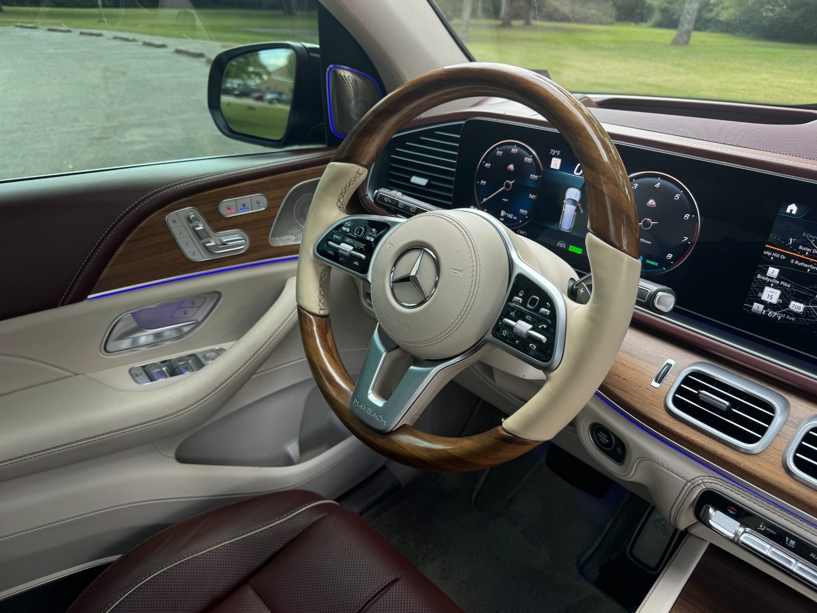 
								2023 Mercedes-Benz GLS 600 Maybach 4MATIC full									