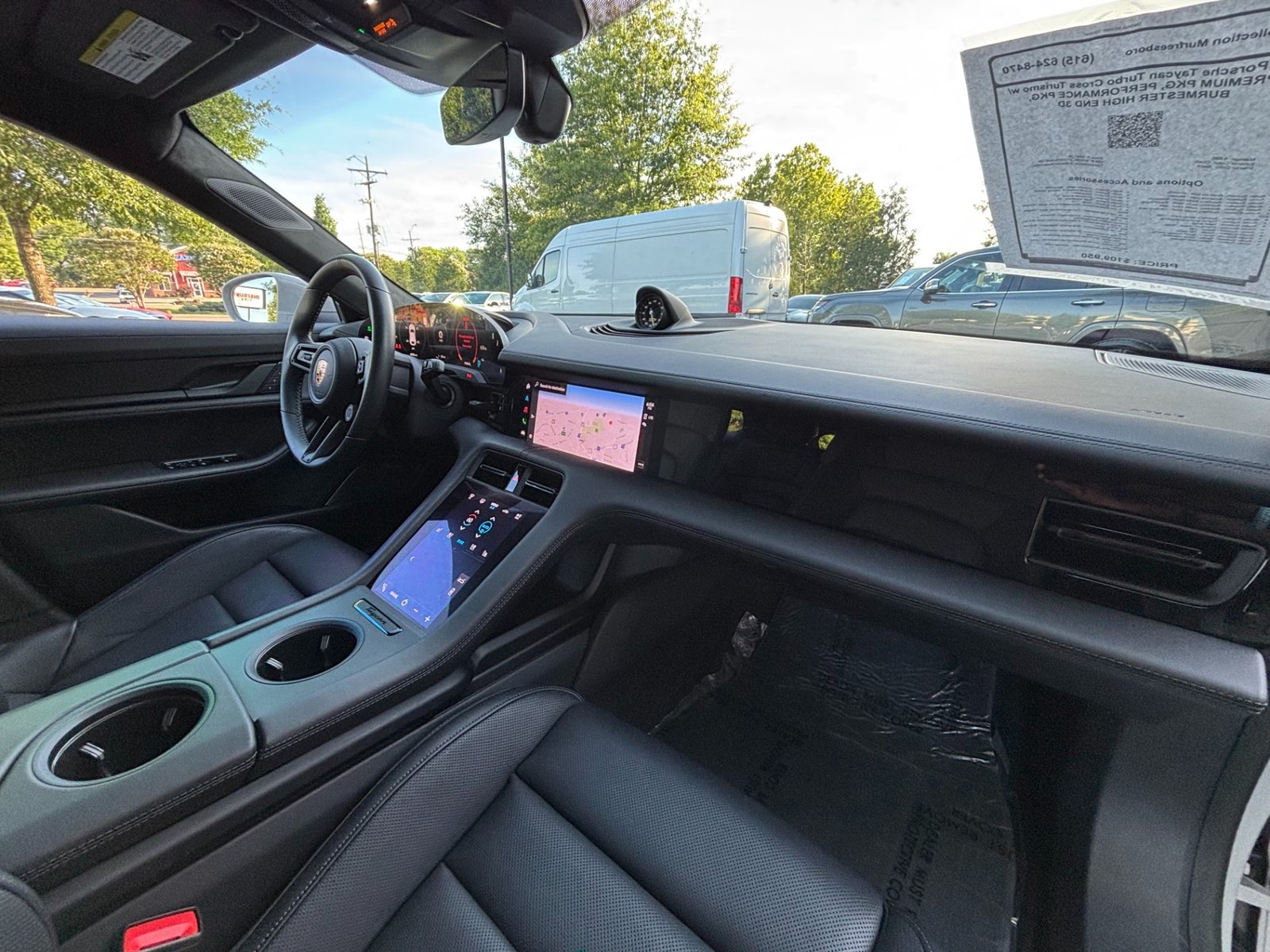 
								2023 Porsche Taycan Turbo Cross Turismo full									
